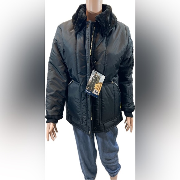 NWT Refrigiwear Women's Black Winter Coat Jacket Size Small Petite - Picture 5 of 7